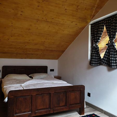 Pensiunea Ilea Ieud Habitación foto